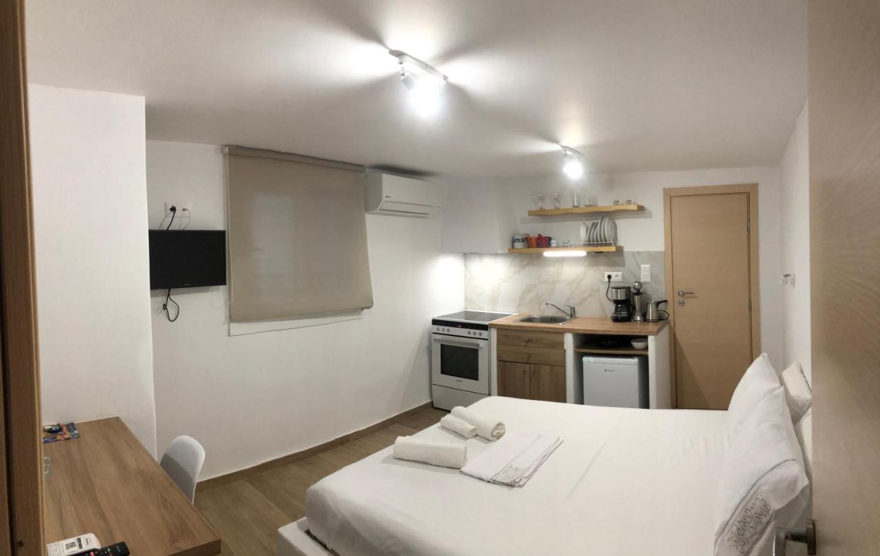 Naxian Vibes Apartments Naxos City Экстерьер фото